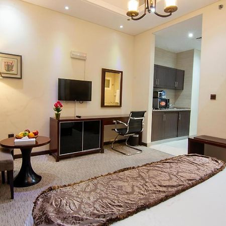 Better Living Apartment 迪拜 外观 照片