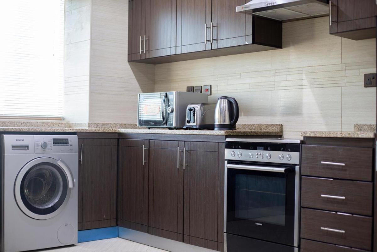 Better Living Apartment 迪拜 外观 照片