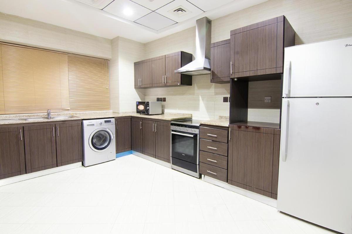 Better Living Apartment 迪拜 外观 照片